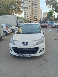voitures-peugeot-207-2013-14-bab-ezzouar-alger-algerie