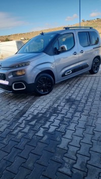 سيارات-citroen-berlingo-2022-عين-تاغروت-برج-بوعريريج-الجزائر