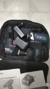 2 Visseuse Bosch 12v