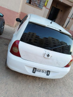 voitures-renault-clio-2-2004-oran-algerie