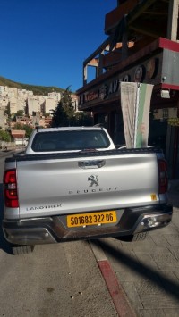 voitures-peugeot-landtrek-2022-bejaia-algerie