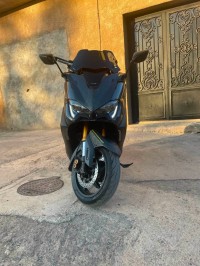 دراجات-نارية-وسكوترات-yamaha-t-max-560-2022-مسرغين-وهران-الجزائر