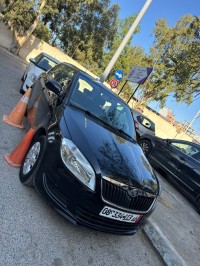 سيارات-skoda-fabia-2013-fresh-الجزائر-وسط