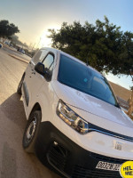 voitures-fiat-doblo-2023-bir-el-djir-oran-algerie