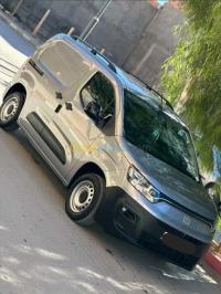 السيارات-النفعية-fiat-doblo-2024-سيدي-لخضر-عين-الدفلة-الجزائر