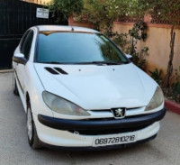 voitures-peugeot-206-2002-rouiba-alger-algerie