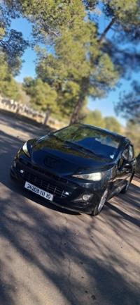 سيارات-peugeot-207-2011-مشدا-الله-البويرة-الجزائر