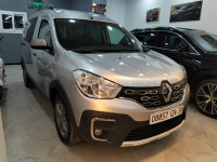 voitures-renault-kangoo-2024-oran-algerie