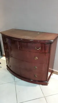 Grande commode espagnole bombé