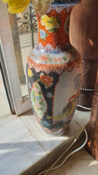 Ancien Grand Vase balustre Chinois style Moriage peints à la main, 62 cm en porcelaine 
