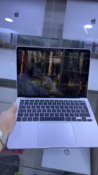Macbook Air m1 8Go /256G ssd cycle 31