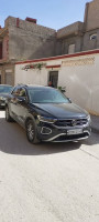 voitures-volkswagen-t-roc-2023-life-batna-algerie