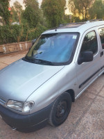 voitures-citroen-berlingo-2001-algerie