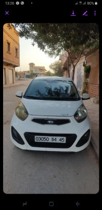 mini-citadine-kia-picanto-2014-ain-sefra-naama-algerie