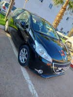 voitures-peugeot-208-2014-active-cheraga-alger-algerie