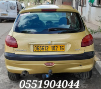 voitures-peugeot-206-2002-douera-alger-algerie