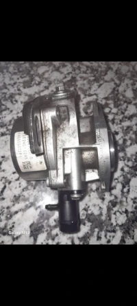 Pompe a vide clio 4 dci