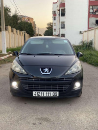 voitures-peugeot-207-2011-sportium-blida-algerie