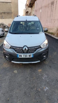 Renault Kangoo 2023 
