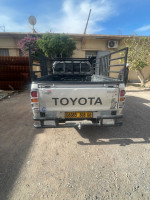 utilitaire-toyota-hilux-2008-msila-algerie