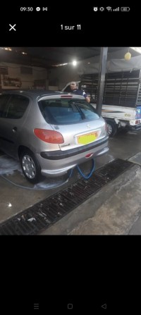 سيارات-peugeot-206-2004-حمادي-بومرداس-الجزائر