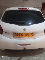 voitures-peugeot-208-2015-allure-facelift-ain-kada-sidi-bel-abbes-algerie