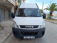 fourgon-iveco-35c15-tt-options-2015-bouira-algerie