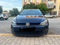 moyenne-berline-volkswagen-golf-7-2013-bleu-motion-mansourah-tlemcen-algerie