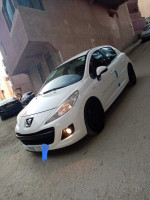 voitures-peugeot-207-plus-2013-skikda-algerie