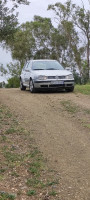 voitures-volkswagen-golf-4-1999-blida-algerie