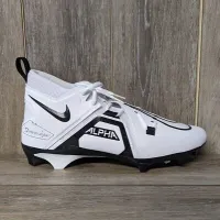 Soulier Nike alpha originale pointure 42 