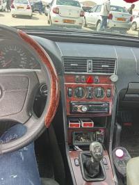سيارات-mercedes-classe-c-2000-220-exclusive-باتنة-الجزائر