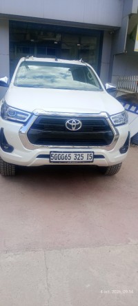 سيارات-toyota-hilux-2025-أقبو-بجاية-الجزائر