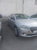 voitures-peugeot-301-2013-blida-algerie