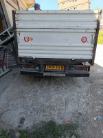 camion-nissan-400-2014-talaifacene-setif-algerie