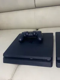 Ps4 slim état 10/10
