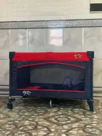 سرير اطفال