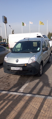 voitures-renault-kangoo-2012-confort-khemis-el-khechna-boumerdes-algerie