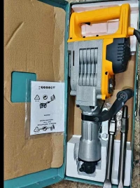 Marteau piqueur 1700w/65j +PlusPower