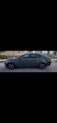 سيارات-skoda-octavia-2014-بوسعادة-المسيلة-الجزائر
