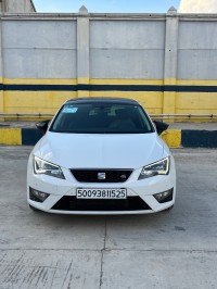 سيارات-seat-leon-2015-linea-r-قسنطينة-الجزائر