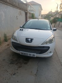 سيارات-peugeot-206-plus-2011-المدية-الجزائر