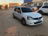 voitures-renault-clio-campus-2013-hassi-messaoud-ouargla-algerie