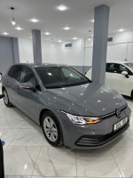 voitures-volkswagen-golf-8-2023-life-ghazaouet-tlemcen-algerie