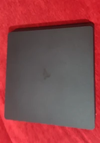Playstation 4 ps 4 slim 