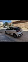 moyenne-berline-hyundai-i20-2019-style-tiaret-algerie