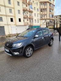 voitures-dacia-sandero-2018-stepway-beni-slimane-medea-algerie