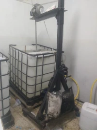 Atelier detergent ورشة صناعة مواد التنظيف 
