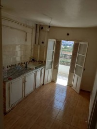 appartement-vente-f3-alger-ain-benian-algerie