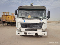 camion-sinotruk-howo-2013-algerie